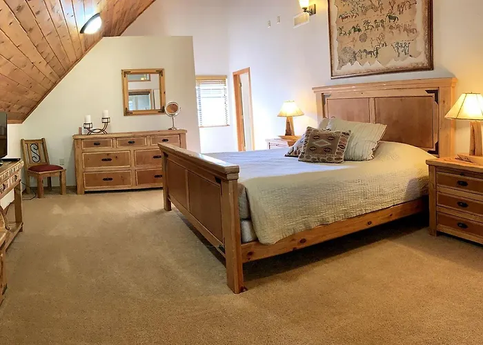 Luxury Hilltop With Hot Tub Overlooking Forest In Flagstaff, Arizona Holiday home